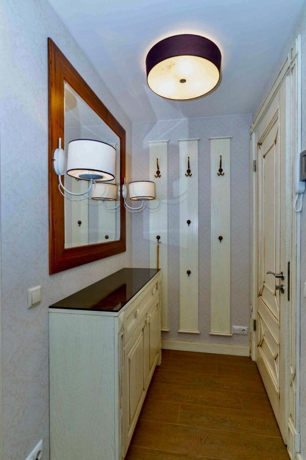 Cozy Studio Apartment In The Center Of Ρίγα Εξωτερικό φωτογραφία